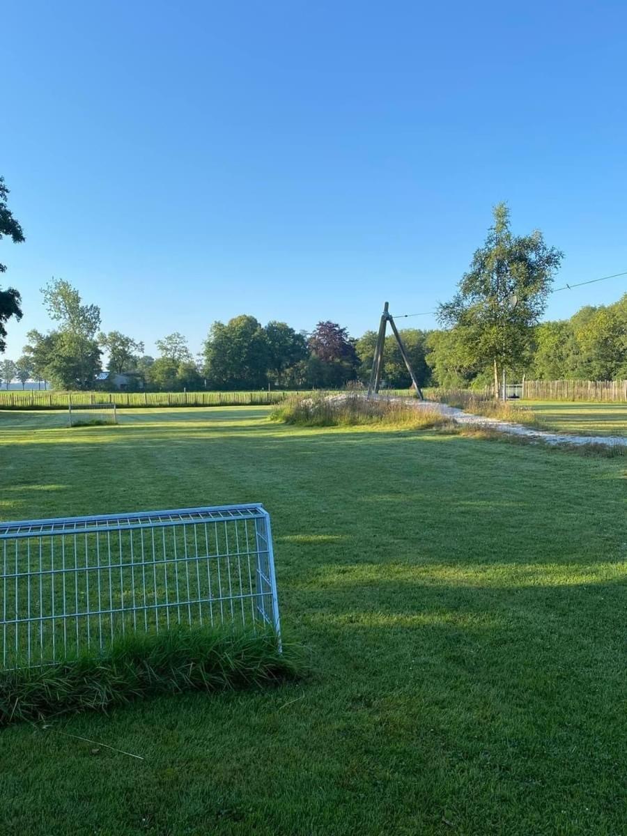 Pipowagens Bij Pannenkoekenrestaurant & Camping De Koppenjan 'Een Uniek Verblijf Met Kinderspeelboerderij' Jubbega-Schurega ภายนอก รูปภาพ